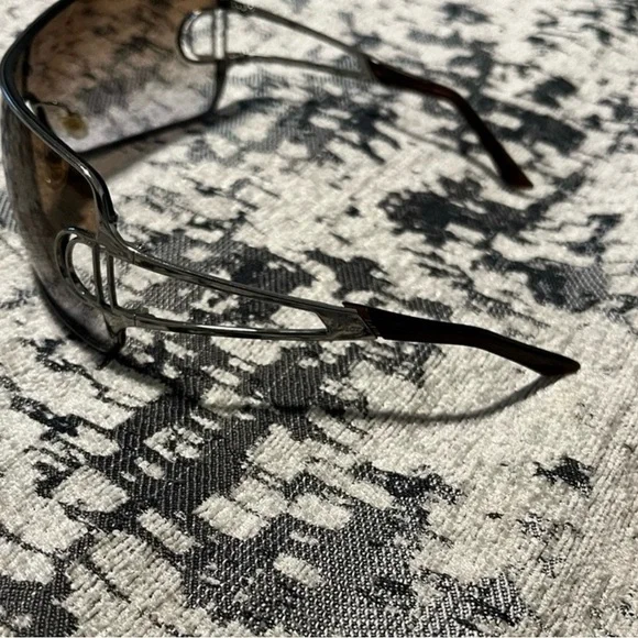 Dior sunglasses - Picture 3 of 3